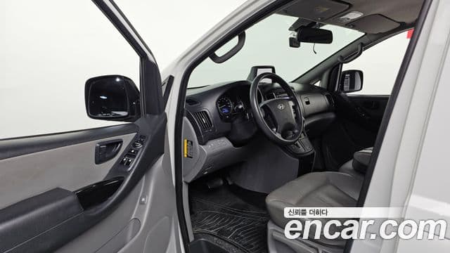 Hyundai Grand Starex Smart, 2016 10