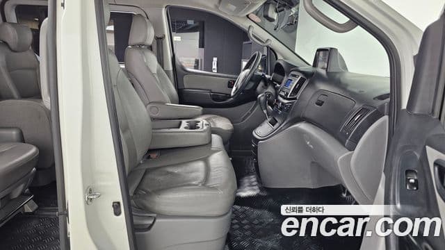 Hyundai Grand Starex Smart, 2016 11