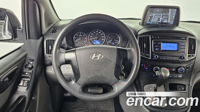 Hyundai Grand Starex Smart, 2016 13