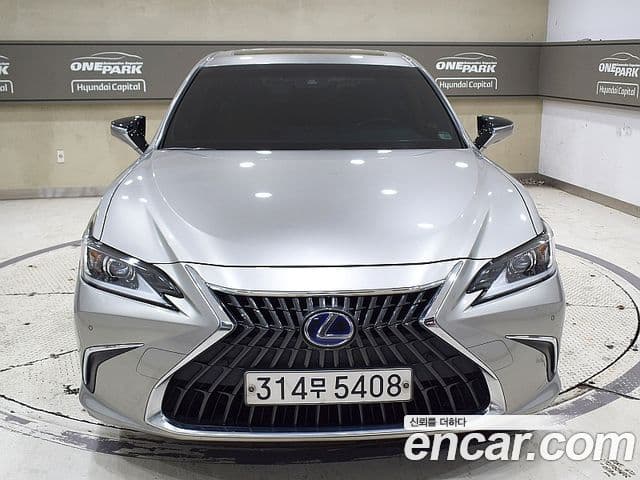 Lexus ES300h 7세대 Luxury, 2022 2