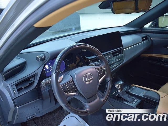 Lexus ES300h 7세대 Luxury, 2022 16