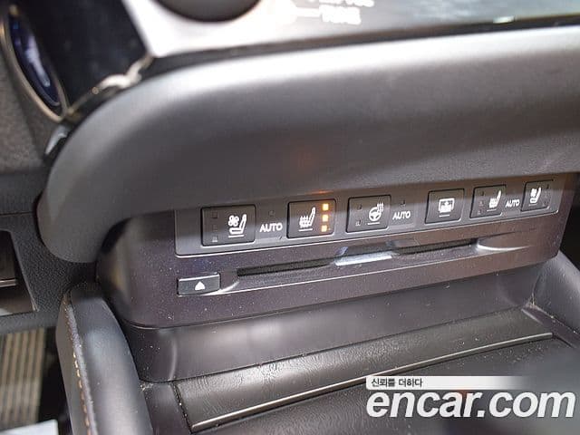 Lexus ES300h 7세대 Luxury, 2022 18