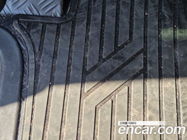 Hyundai Staria Modern, 2025 16