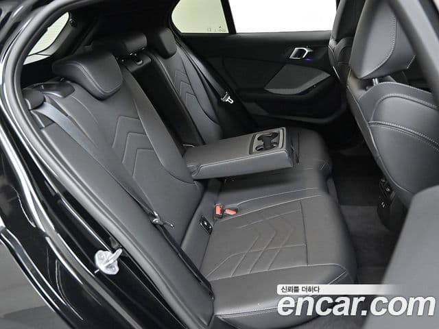 BMW 1시리즈 (F70) 120 M Sport, 2025 11