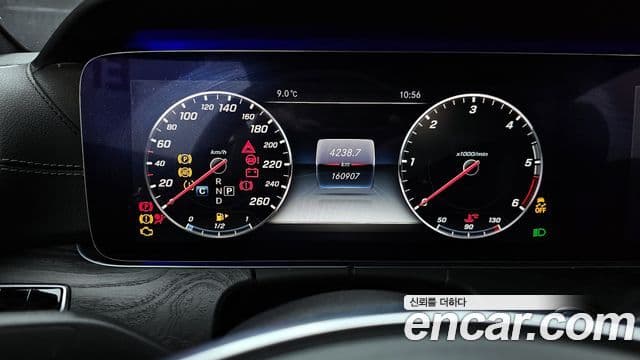 Mercedes-Benz E-класс W213 E220d купе, 2017 8