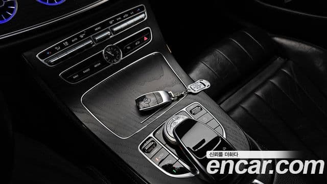 Mercedes-Benz E-класс W213 E220d купе, 2017 16