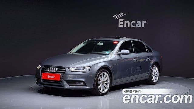 Audi New A4 B8, 2015 1