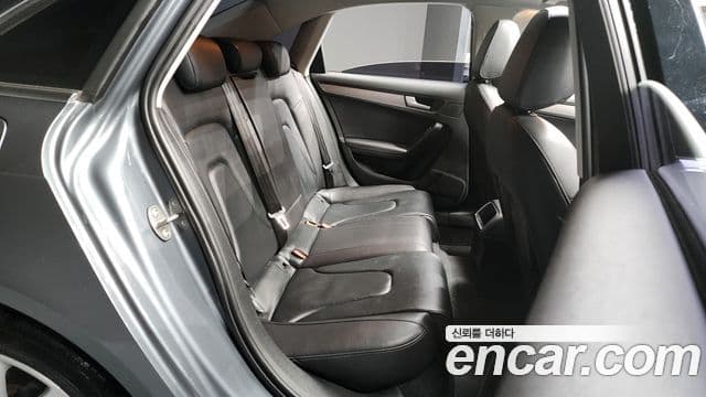 Audi New A4 B8, 2015 12