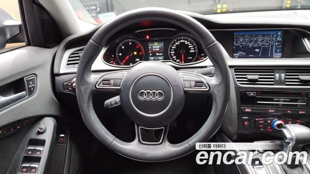 Audi New A4 B8, 2015 13