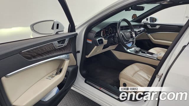 Audi A6 (C8) Premium, 2023 10