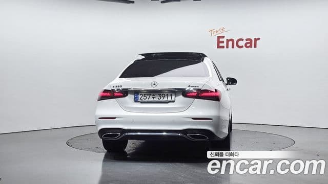 Mercedes-Benz E-класс W213 AMG Line, 2021 4