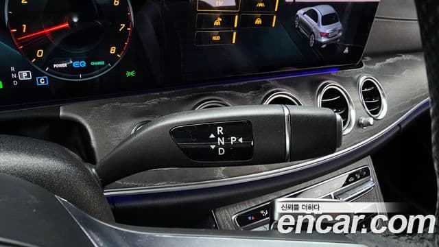 Mercedes-Benz E-класс W213 AMG Line, 2021 9