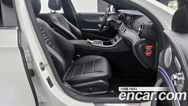 Mercedes-Benz E-класс W213 AMG Line, 2021 11