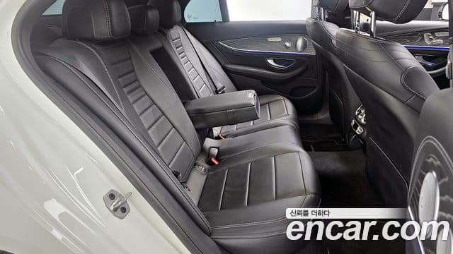 Mercedes-Benz E-класс W213 AMG Line, 2021 12