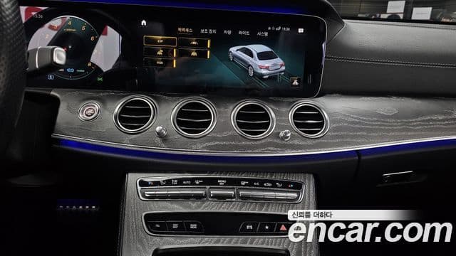 Mercedes-Benz E-класс W213 AMG Line, 2021 16