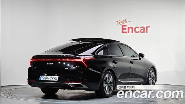 Kia K8 гибрид Signature, 2022 2