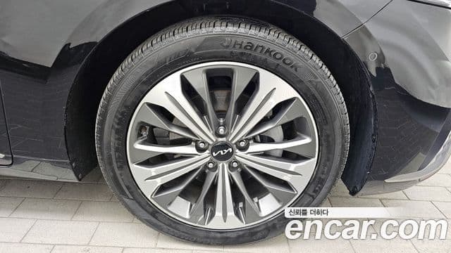 Kia K8 гибрид Signature, 2022 все фото