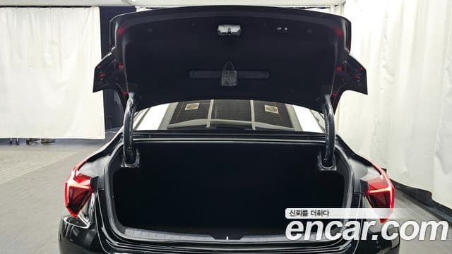 Kia K8 гибрид Signature, 2022 21