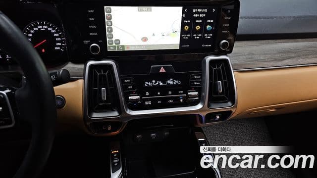 Kia Sorento 4세대 Prestige, 2022 14