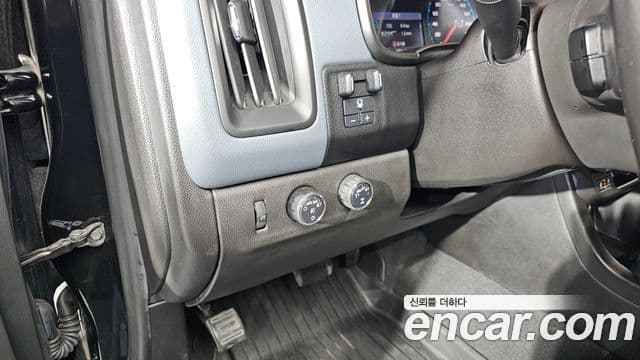 Chevrolet(GM대우) real New 콜로라도 3.6 Z71-X Midnight 4WD, 2021 14