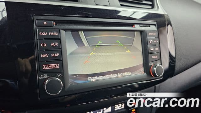 Nissan 센트라 B17, 2018 17