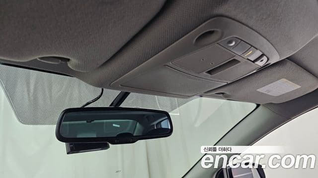 Nissan 센트라 B17, 2018 18