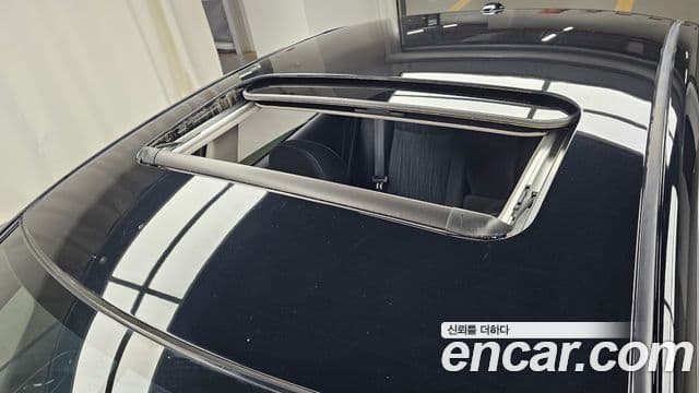 Nissan 센트라 B17, 2018 19