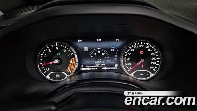 Jeep Renegade 1.3 Limited, 2022 8