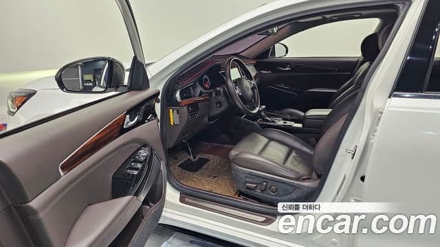 Kia All New K7 2.2 дизель Limited, 2017 10