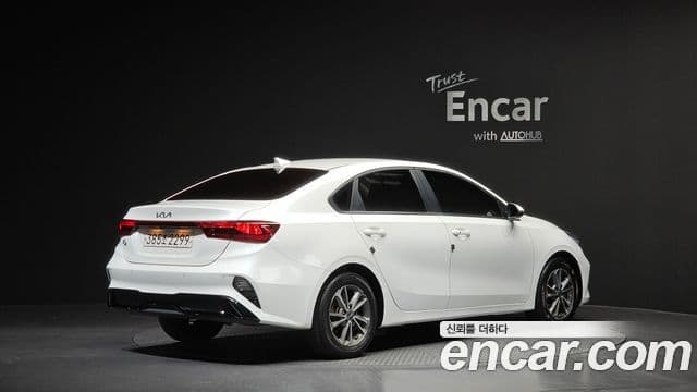 Kia The / новый New K3 2세대 Trendy, 2022 2