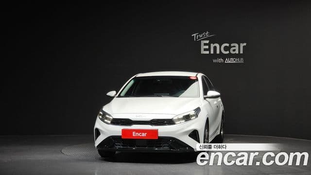 Kia The / новый New K3 2세대 Trendy, 2022 3