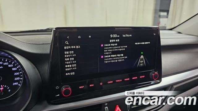 Kia The / новый New K3 2세대 Trendy, 2022 18