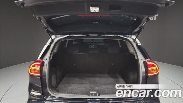 Kia The / новый New Niro Noblesse Special, 2020 20