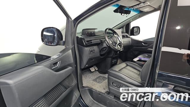 Hyundai Staria Prestige, 2022 10