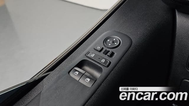 Hyundai Staria Prestige, 2022 13