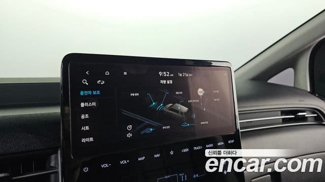 Hyundai Staria Prestige, 2022 18