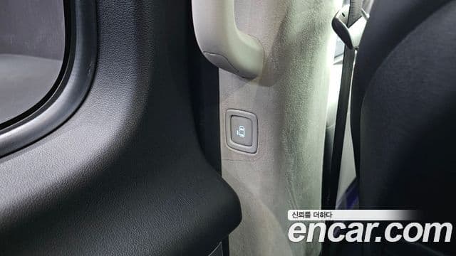 Hyundai Staria Prestige, 2022 19