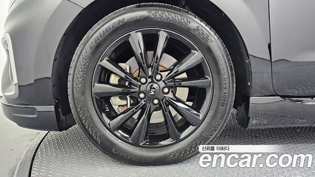 Kia The / новый New Carnival Prestige, 2019 все фото