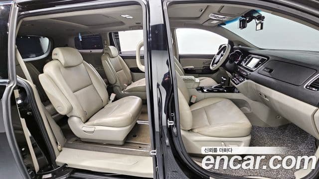 Kia The / новый New Carnival Prestige, 2019 12