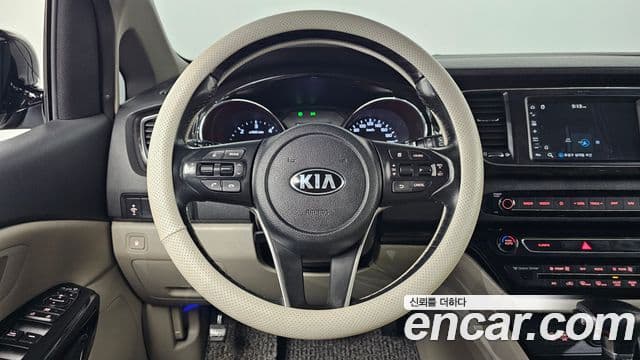 Kia The / новый New Carnival Prestige, 2019 15