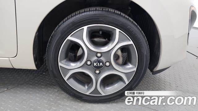 Kia All New Morning Deluxe Trendy, 2014 все фото