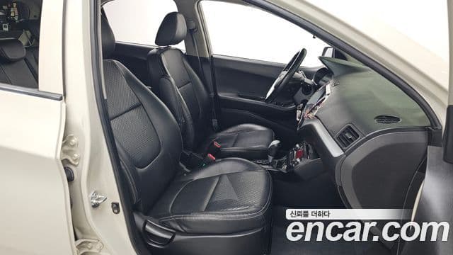 Kia All New Morning Deluxe Trendy, 2014 11