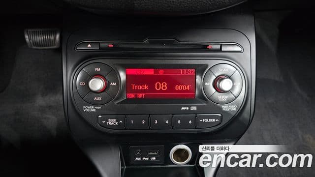 Kia All New Morning Deluxe Trendy, 2014 16