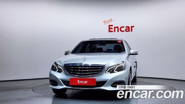 Mercedes-Benz E-класс W212 E300 Elegance, 2014 3