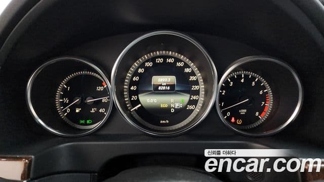 Mercedes-Benz E-класс W212 E300 Elegance, 2014 8