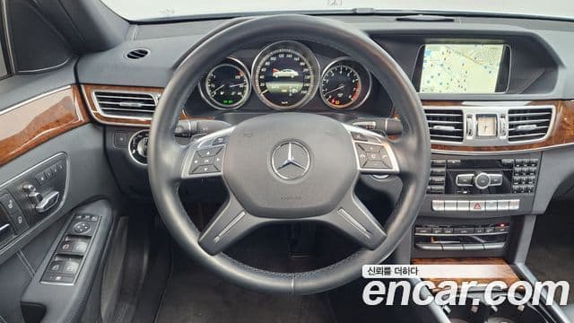 Mercedes-Benz E-класс W212 E300 Elegance, 2014 13