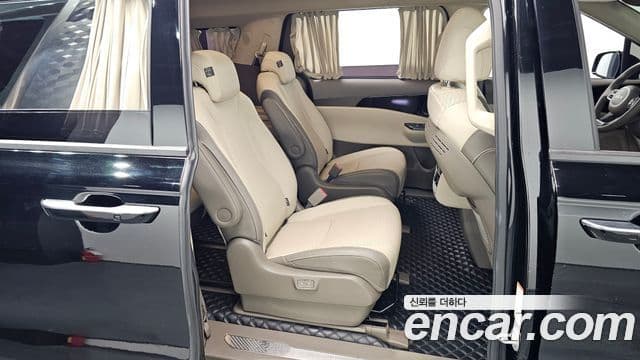 Kia Carnival 4세대 Signature, 2023 11