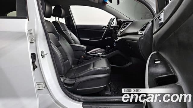 Hyundai All New Tucson Modern, 2017 10