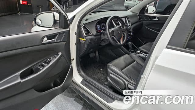 Hyundai All New Tucson Modern, 2017 11