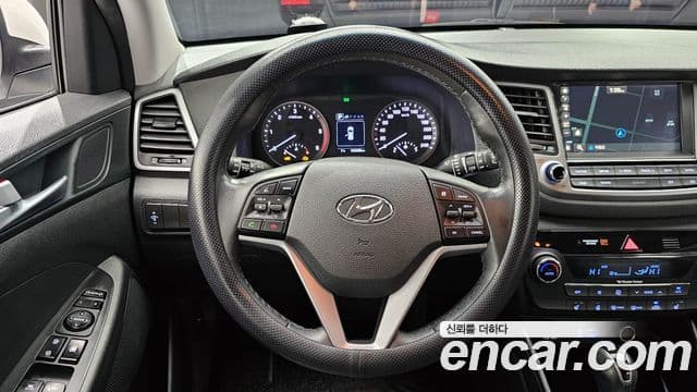 Hyundai All New Tucson Modern, 2017 13